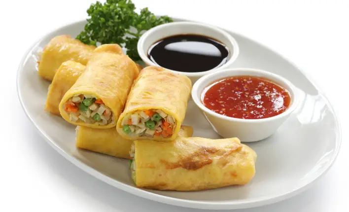 Pizza egg rolls