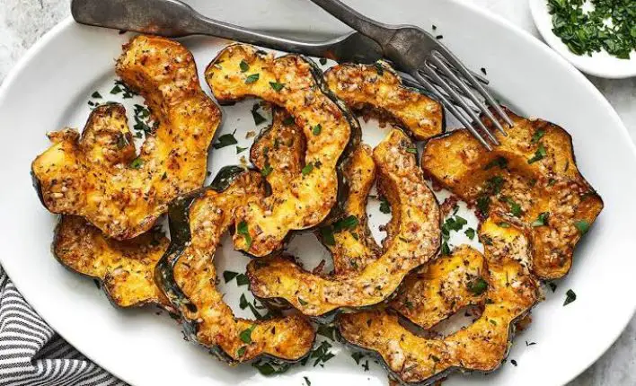 Parmesan Herb Roasted Acorn Squash